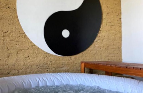 Partido de San Nicolas House | Explore Casona Doña Emilia: Pet-Friendly Retreat Awaits
