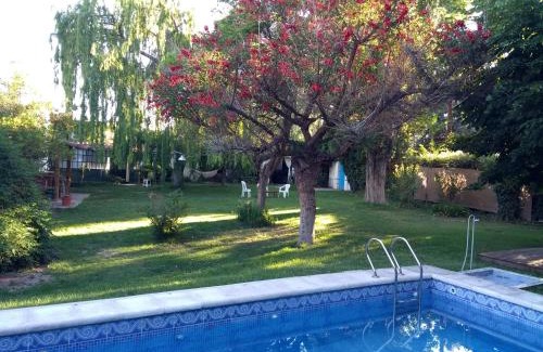 Chacras de Coria House | Discover Casona La Oculta Mendoza: Family-Friendly Retreat