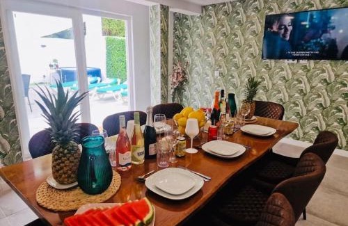 Palma de Mallorca House | Budget-Friendly Casona with Family Amenities & 4-Star Comfort