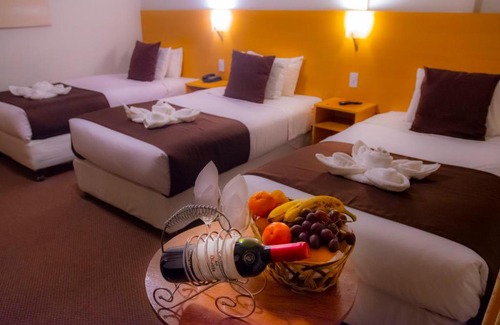 Lake Titicaca - Puno Hotel | Inviting Stay at Casona Plaza Balsa Inn with Free Breakfast