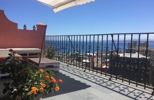Valparaiso Apartment | Discover Casona Valpo: Family-Friendly Retreat with High Ratings