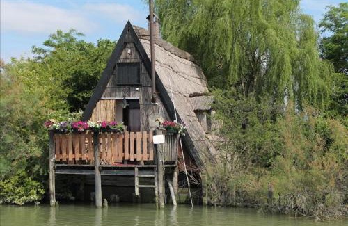 Concordia Sagittaria House | Discover Casone Maranghetto: Family-Friendly Retreat
