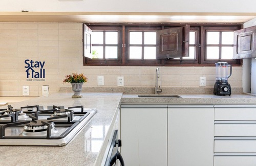 Praia dos Carneiros House | Beachfront 4-Bedroom Cassa em Cond with Family Amenities