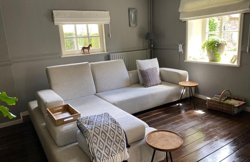 Ospel House | Oceanfront Bliss at Cassehof - Rated 9.6 by Guests