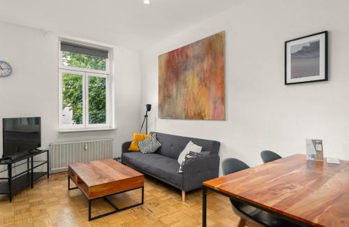 Vorderer Westen Apartment | CASSEL LOFTS - Cozy Apartment in Prime Central Location