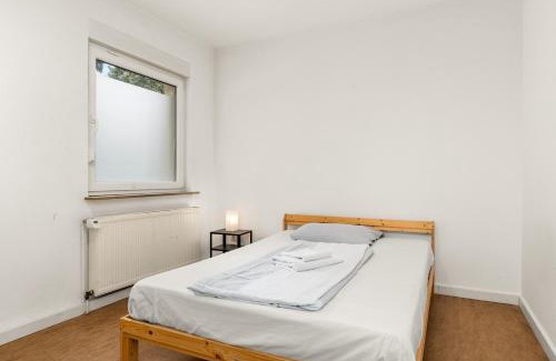 Nord-Holland Apartment | Comfortable Cassel Lofts - Ideal for Groups Near Key Locations