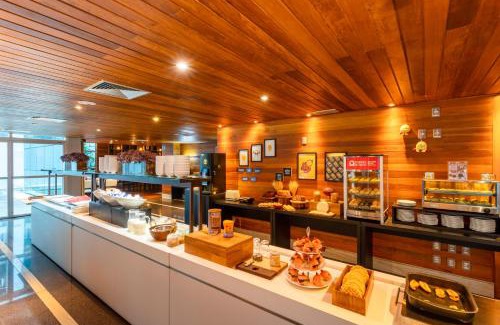 Funcionarios Hotel | Pet-Friendly Getaway at Tryp by Wyndham Belo Horizonte