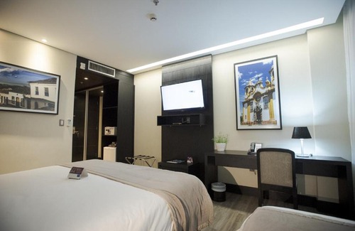 Funcionarios Hotel | Pet-Friendly Getaway at Tryp by Wyndham Belo Horizonte