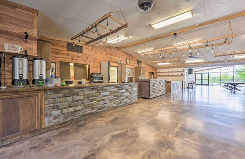 Cassopolis Cottage | Relax at Cassopolis Cabin: Boating & Fishing Paradise!
