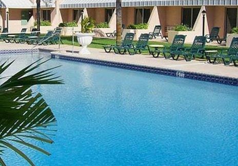 Freeport Resort | Relax at Castaways Resort and Suites with Family-Friendly Amenities