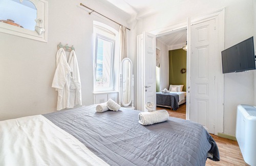 Paleopolis Hotel | Discover Castle Abaso Boutique Apartments: Guest Rated 9.8