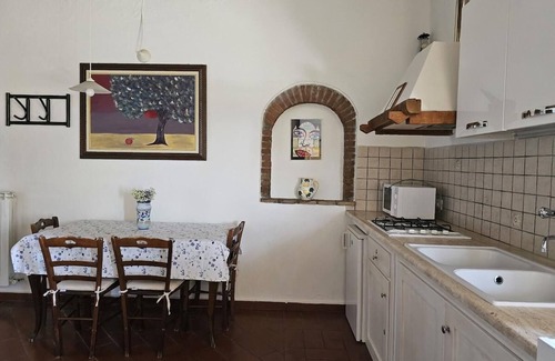 Castel d'Arno Apartment | Explore Castel D'Arno THE KITCHEN Apt. with Pool & Spa