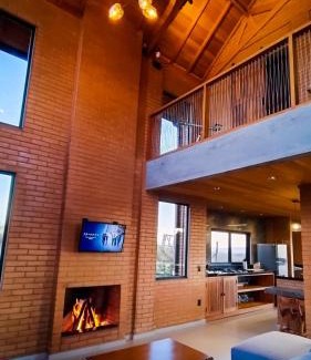 Conceicao do Ibitipoca House | Discover Castelinho Ibitipoca: Perfect for Families & Pets