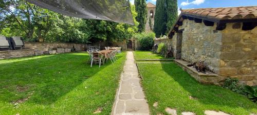 Llaes House | Discover Castell de Llaés: Pet-Friendly Oceanfront Escape