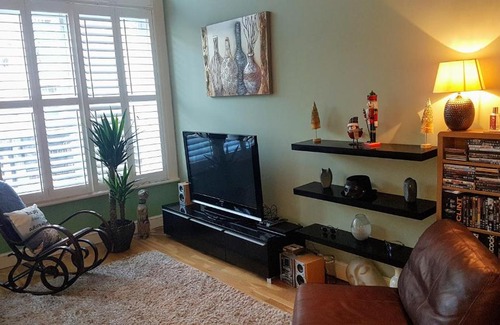 Castle Quarter Apartment | Pet and Child Friendly Castell Haven Studio - Rated 8.8/10