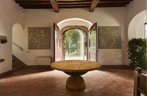 Tavarnelle Val di Pesa House | Discover Castellare de Sernigi: Family & Pet Friendly Retreat