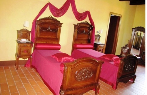 Viggianello Bed & Breakfast | Experience Comfort at Castello dei Principi Sanseverino