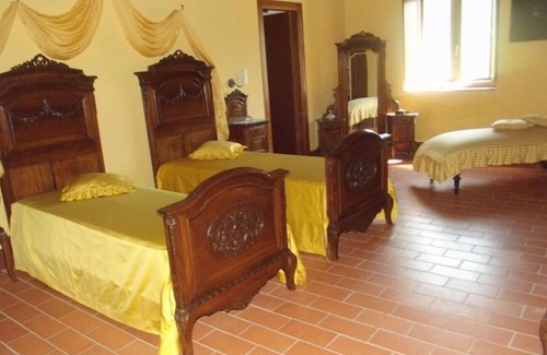 Viggianello Bed & Breakfast | Experience Comfort at Castello dei Principi Sanseverino