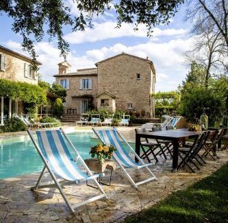 Granarola Apartment | Discover Castello di Granarola Relais: 4-Star Oceanfront Escape