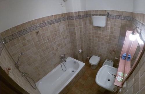 Campello sul Clitunno House | Pet-Friendly Retreat at Castello di Acera: Rated 9/10