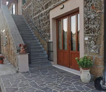 Sorano Bed & Breakfast | Discover Castelvecchio B&B: Pet-Friendly & Family Ready