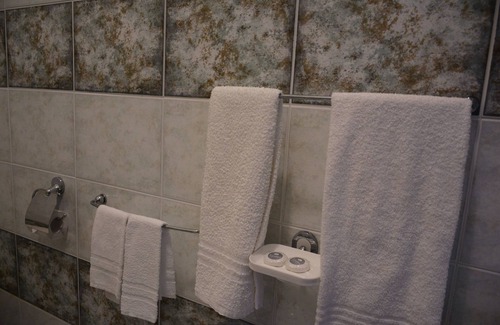 Caulonia Hotel | Relaxing Getaway at Castelvetere Hotel with Pool & Dining