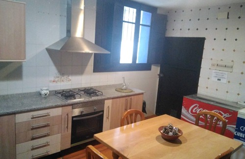 Villacanas Cottage | Discover Castile La Mancha: Easter Getaway by Wetlands