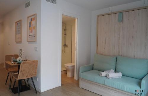 Castillejos Apartment | Elegant CASTILLA B Apartments - Family-Friendly Retreat