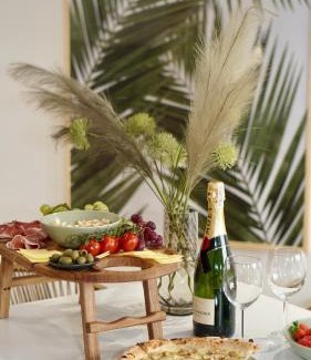Brzezinka Apartment | Guest Rated Castle Apartments - King: Family-Friendly Stay