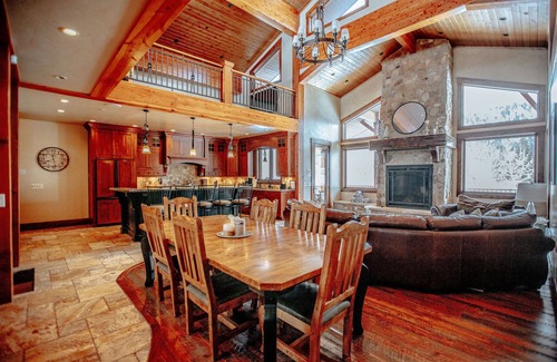 Salt Lake Mountain Resorts House | Unforgettable Castle Butenham: Hot Tub & Ski Access Awaits