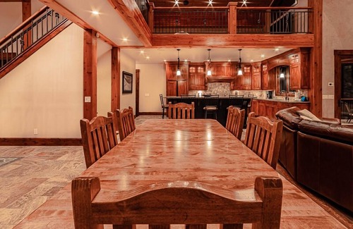 Salt Lake Mountain Resorts House | Unforgettable Castle Butenham: Hot Tub & Ski Access Awaits