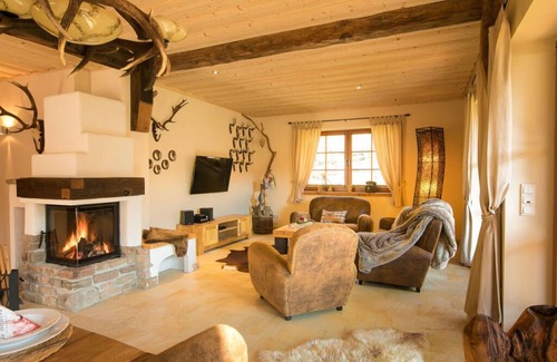 Ilsenburg Apartment | Elegant Castle Chalet No. 19: Pet-Friendly & Family Welcoming