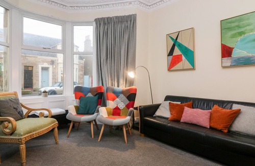 Anstruther Cottage | Discover Castle Cliff: Pet-Friendly Holiday Cottage Retreat