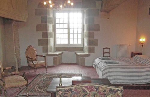 Le Veurdre Other | Discover a Riverfront Château in Auvergne with Terrace