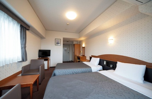 Komaki Hotel | Eco-Friendly Comfort at Castle Inn Komaki - Rated 8.2/10