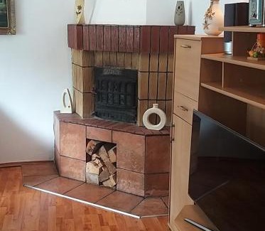 Saliste House | Ocean View Retreat at Castle of the Rock - Pet Friendly!