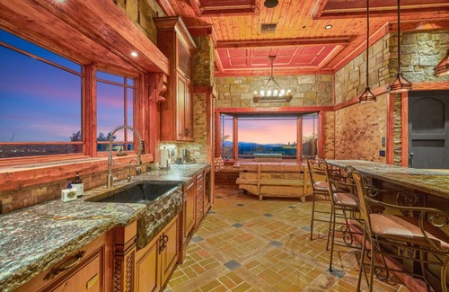 Carefree House | Experience Castle On Black Mountain with Breathtaking Views