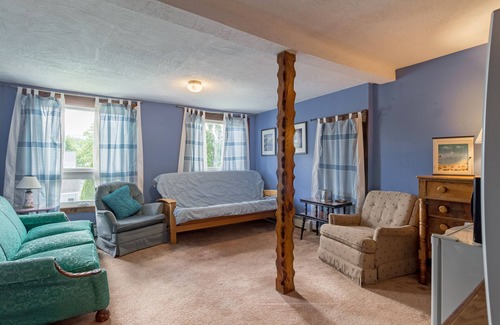 Weirs Beach House | Discover Castle Rest: Perfectly Located by Weirs Beach