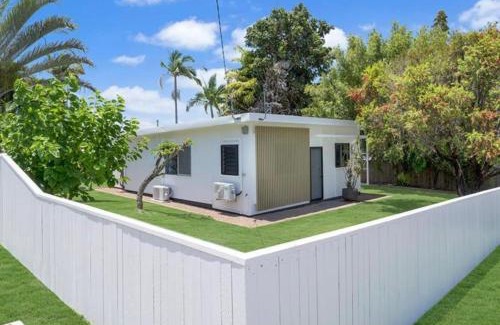 West End House | Discover Castle View Cottage: Guest Rated 9.3/10 & Family Friendly