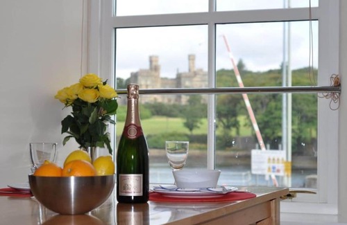 Stornoway Apartment | Discover Castle View Stornoway - Rated 9.2/10 & Family-Friendly