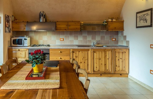 Zorzino Apartment | Elegant Castle Zorzino Apartment with Pool in Riva di Solto