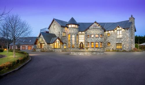 Sligo Bed & Breakfast | Indulge at Castledale: 5-Star Hospitality & Relaxing Amenities