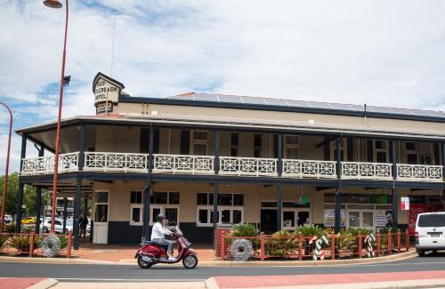 Dubbo Hotel | Budget-Friendly Stays at Castlereagh Hotel with Breakfast