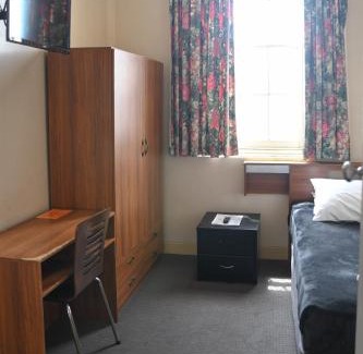 Dubbo Hotel | Budget-Friendly Stays at Castlereagh Hotel with Breakfast