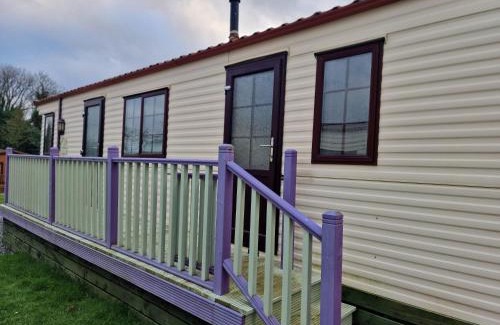 Newton Stewart Apartment | Pet-Friendly Castlewigg Holiday Park: 2-Bed Caravan Awaits