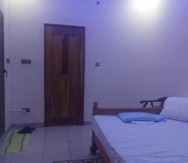 Ziguinchor House | Guest Rated 10/10: Child-Friendly Castor Hotel Awaits