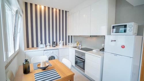Falca Apartment | Budget-Friendly Casual @ 5 de Outubro: Family-Friendly Stay