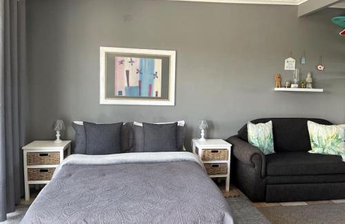 Cape Saint Francis Apartment | Beachfront Oasis: Steps from Seals Surf Spot & Pet Friendly
