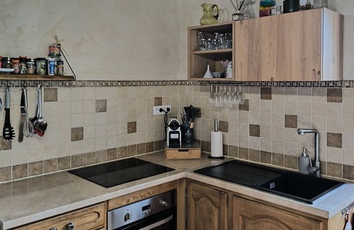 Taglio-Isolaccio House | Family-Friendly Casuccia Di Taglio with Kitchen Amenities