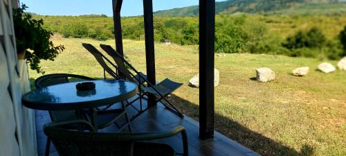Ghioroc House | Family-Friendly Retreat at Casuta de vacanta Miniș I